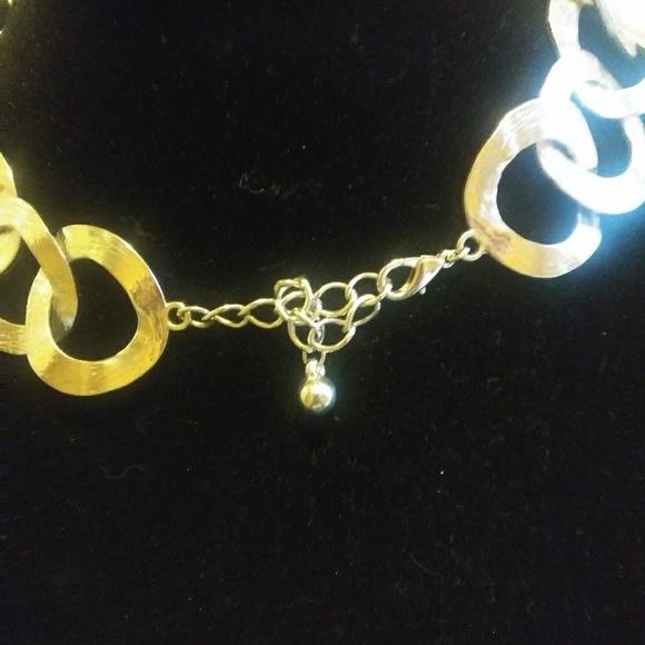 Necklace - Picture 3 of 3